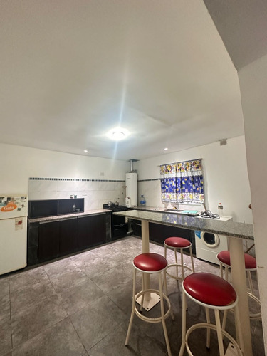 Casa En Venta En Pueblo Esther Con Jardin Y Pileta