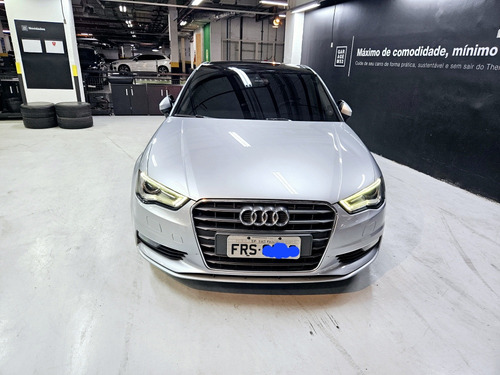 Audi A3 Sedan 1.8 Tfsi Ambition S-tronic 4p