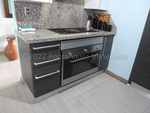 Amplio Y Comodo Apartamento Ubicado En Santa Fe Norte! #25-20445 Ricaro Rah
