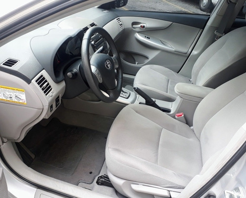 Toyota Corolla 1.8 16v Gli Flex Aut. 4p 2014