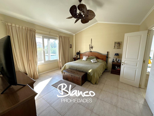 Casa En Venta En La Lomada, Pilar, G.b.a. Zona Norte