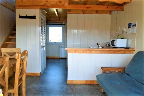 Complejo De Cabañas En Junín De Los Andes, Neuquén, Patagonia Argentina