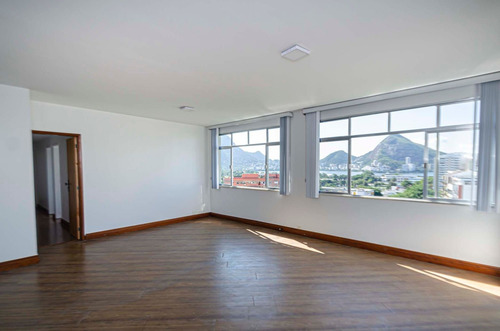 Imagem 3 de 30 de Leblon 3 Quartos Andar Alto Sol Da Manhã Vista Deslumbrante Lagoa E Cristo 140m2. - 2008 - 70369323