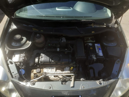 Peugeot 207 1.4 Xs