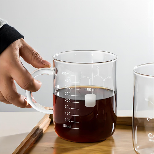 Taza De Café, Taza De Té De Vidrio Con Moléculas Químicas