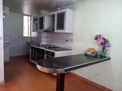 Imagen 9 de 11 de Venta De Tonwhouse En Samanes Lecumberri Cua