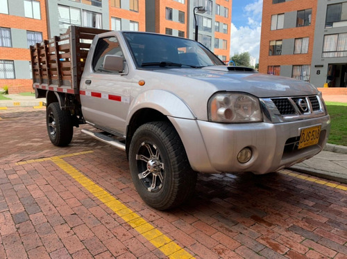 Nissan Frontier Estacas 2.5l 4x4 Diesel