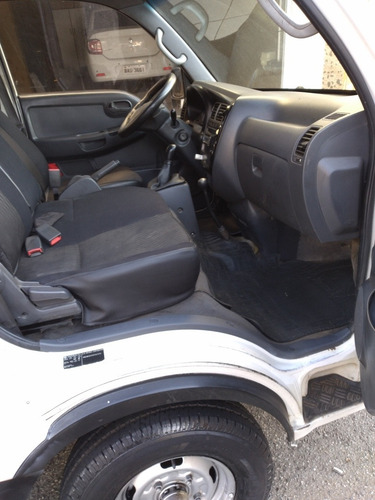 Imagem 11 de 13 de Kia Bongo 2009 2.7 Luxo 4x4 Rs C. Dupla C/ Carroceria 2p