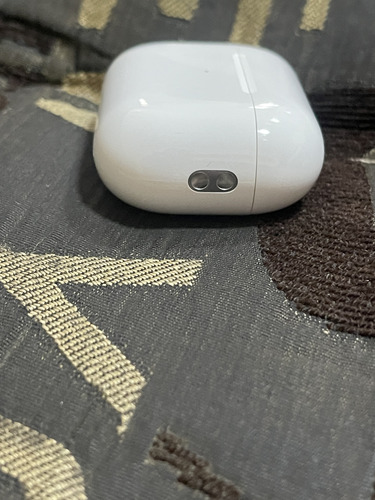 Estuche De Carga Airpods Pro 2da Generación Usb-c Original Blanco (Usado)