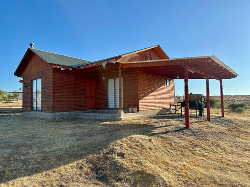 Parcela 5000 M2 Con Casa 3d/3b 100% Amoblada En Marchigue!