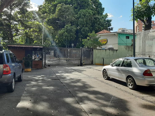 Imagen 12 de 12 de La Campiña En Calle Privada Apto En Venta