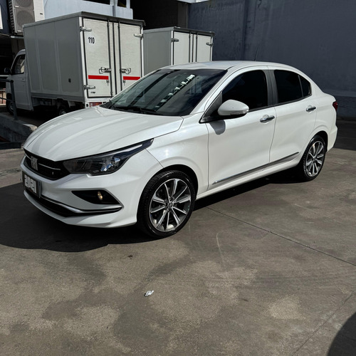 Fiat Cronos 1.8 16v Precision At6 Pack Premium