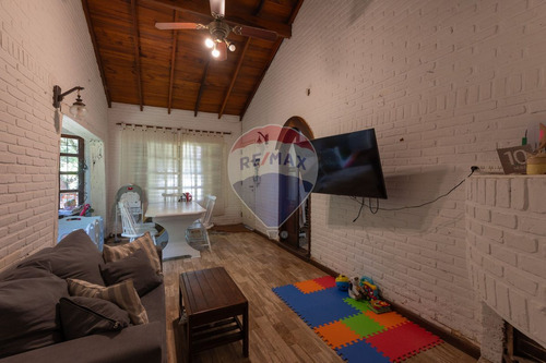 Venta Permuta Casa 4 Ambientes - Valeria Del Mar