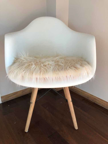 Imagen 2 de 8 de Almohadón Sillón Eames Pelo Largo 3cm Pack 2 Unid