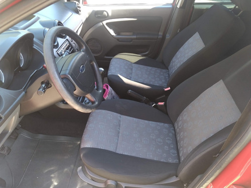Ford Fiesta 1.6 8v Flex