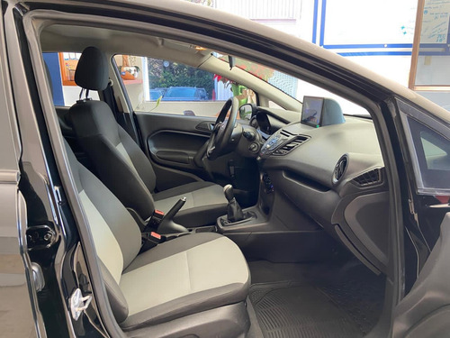 Ford Fiesta 1.6 S Sedan Mt