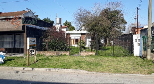 Lote Con Edificación En Venta, Pio Collivadino 1700, Ituzaingó. Ideal Inversor