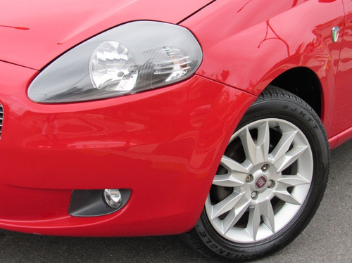 Imagem 14 de 15 de Fiat Punto 1.4 Attractive Italia 8v