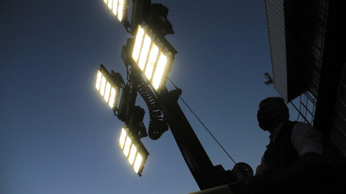 Imagen 5 de 5 de Torre De Iluminación Led, Desde