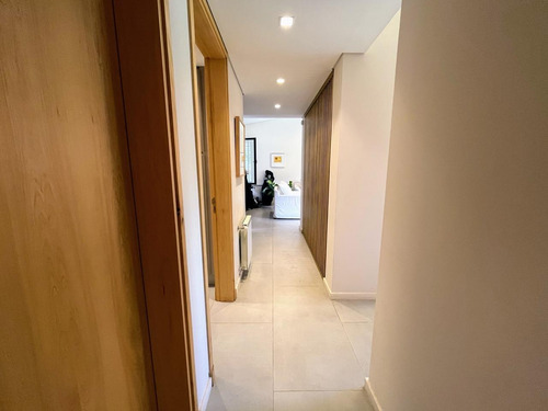 Espectacular Casa Totalmente Reciclada En Urca