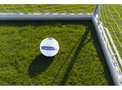 Pelota Futbol Oficial Umbro Cyther N°5 Calidad Y Estilo Febo
