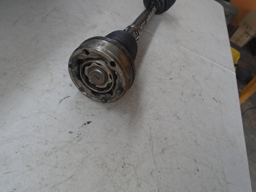 Imagen 2 de 3 de Vendo Eje Y Punta De Adentro De Skoda Octavia Año 2004