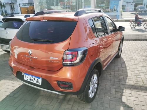 Renault Sandero Stepway 1.6 Privilege 105cv