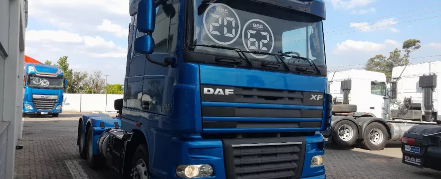 Daf Xf 105 Fts 6x2 510 Super Space Cab - 2020 - Excelente