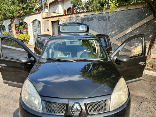 Renault Sandero 1.0 16v Expression Hi-flex 5p