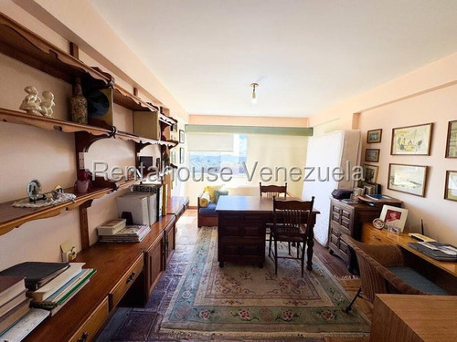 Dc Casa En Venta En Alto Hatillo 25-19650 Yf