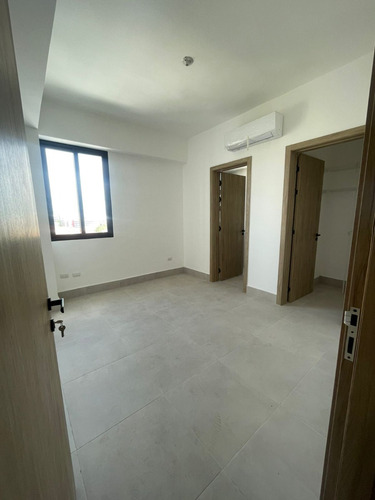 Apartamento En Alquiler En Ens. Naco