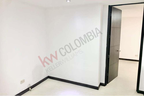 Imagen 4 de 14 de Oficina En El Virrey Remodelada En Venta Y Arriendo-9617