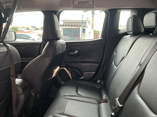 Jeep Renegade 1.8 Longitude Flex Aut. 5p