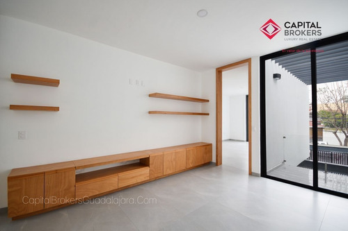 Imagen 3 de 29 de Moderna Residencia De Lujo En Venta Zona Plaza Del Sol