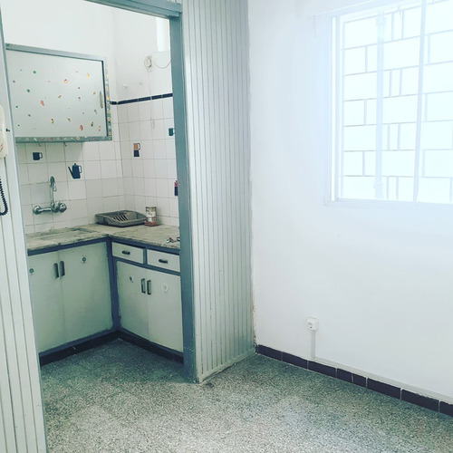 Imagen 3 de 11 de Ideal Inversores Apto 1 Dorm Prox A Rambla.