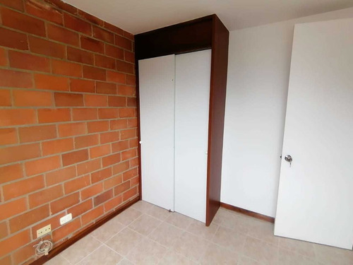 Se Arrienda Apartamento En Envigado, La Cuenca