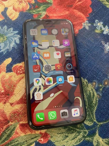 iPhone XR 128 Gb