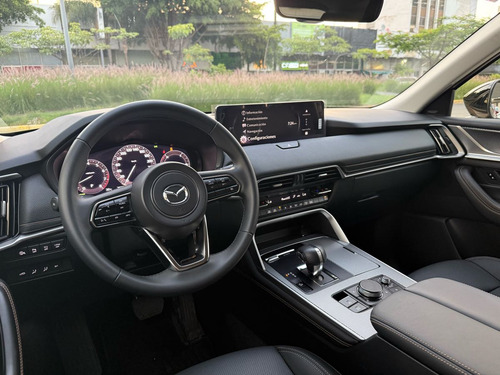 Mazda CX-70 5p I Grand Touring L6/3.3/T MHEV Aut