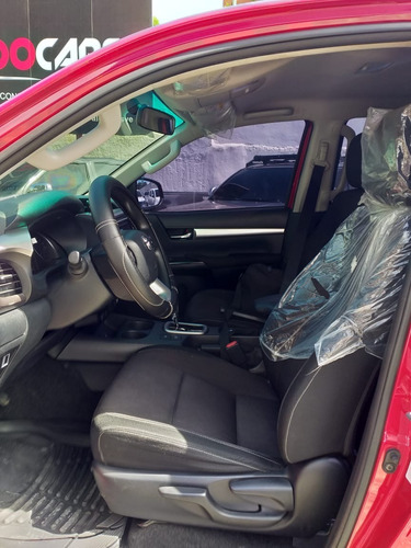 Imagen 9 de 13 de Toyota Hilux Trd