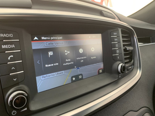Imagen 9 de 12 de Kia Sorento Sxl Awd