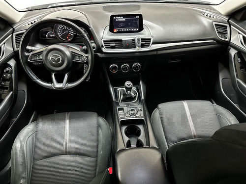 Mazda Mazda 3 S