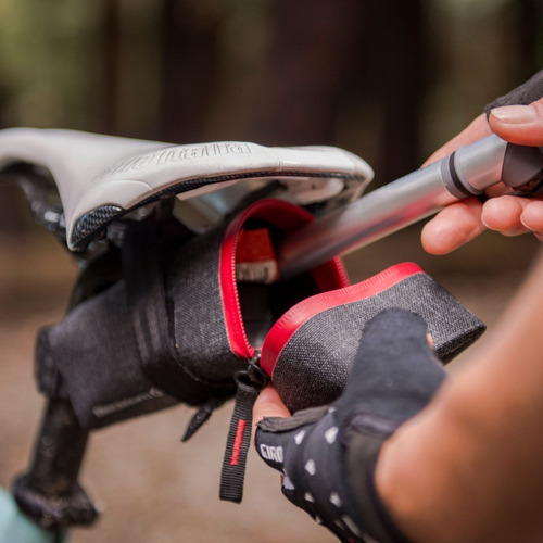 Bomba de aire Airstik Sl Mini Gray de 160 psi para bicicleta Blackburn