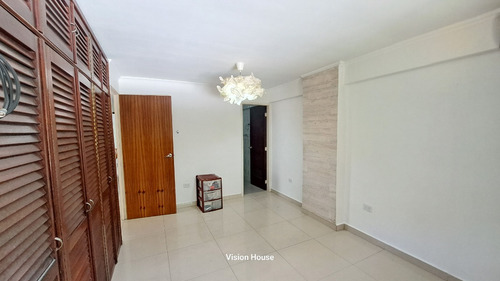 Venta De Apartamento. Urb Calicanto Resd Villa El Parque