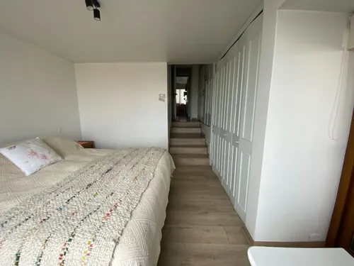 Vista A La Ciudad, Con 4d, 3b Y Completamente Remodelado