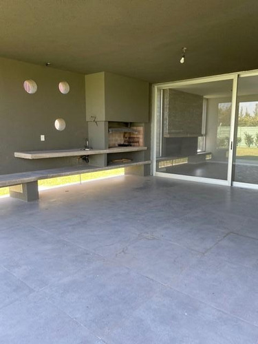 Casa En Venta Ubicado En Castaños, Nordelta, G.b.a. Zona Norte