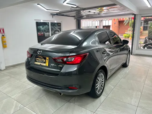 Mazda 2 Grand Touring LX AT 2023