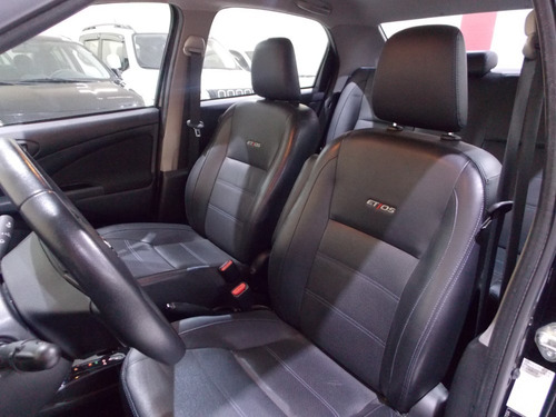 Toyota Etios Sedan 1.5 Platinum 2018 (top De Linha Baixo Km)