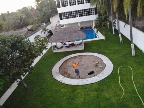Imagen 3 de 14 de Casa Terreno 1300 M2