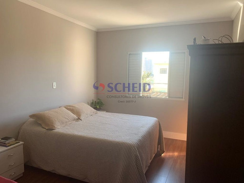 Imagem 8 de 15 de Sobrado Com Três Dormitórios(sendo Uma Suíte)- Jardim Prudência - Mc8320