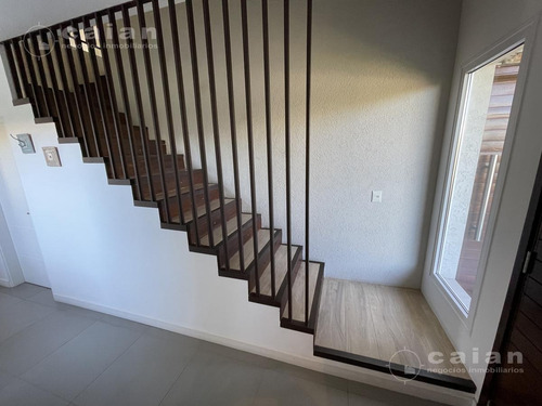 Imagen 2 de 27 de Alquiler De Hermosa Casa En Tipas, Nordelta